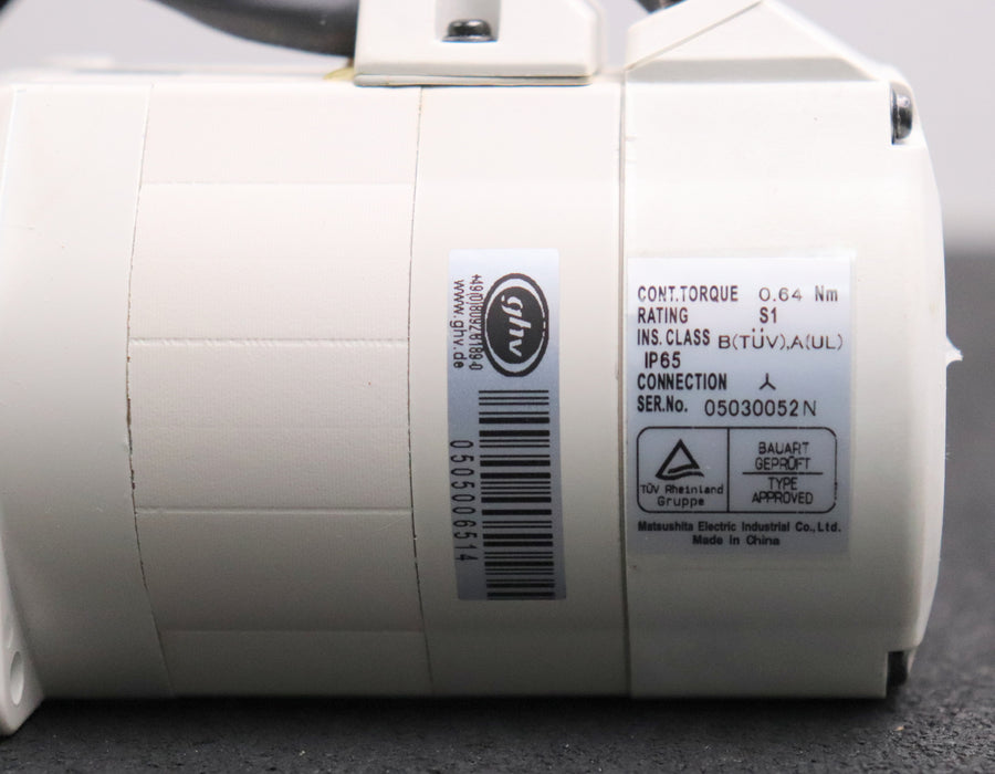 Bild des Artikels PANASONIC-Servomotor-Model-MSMA022A1A-Input-3ØAC-92V-1,6A-Output-0,2kW