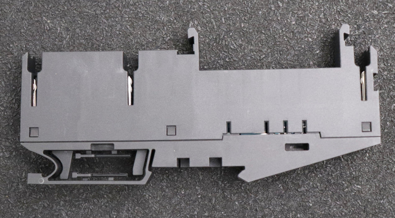 Bild des Artikels E-T-A-Modul-18plus-AM02-00-PT01-01-48VDC-unbenutzt