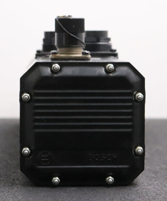 Bild des Artikels BOSCH-Bürstenloser-Servomotor-SD-B3.050.030-11.000-5Nm-I0=-5,3A-Tacho-2,7mVmin