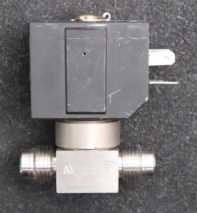 Bild des Artikels SMC-Solenoid-Valve-XSA1-12V-Pressure-2MPa-Durchlass-Ø-4,5mm-gebraucht