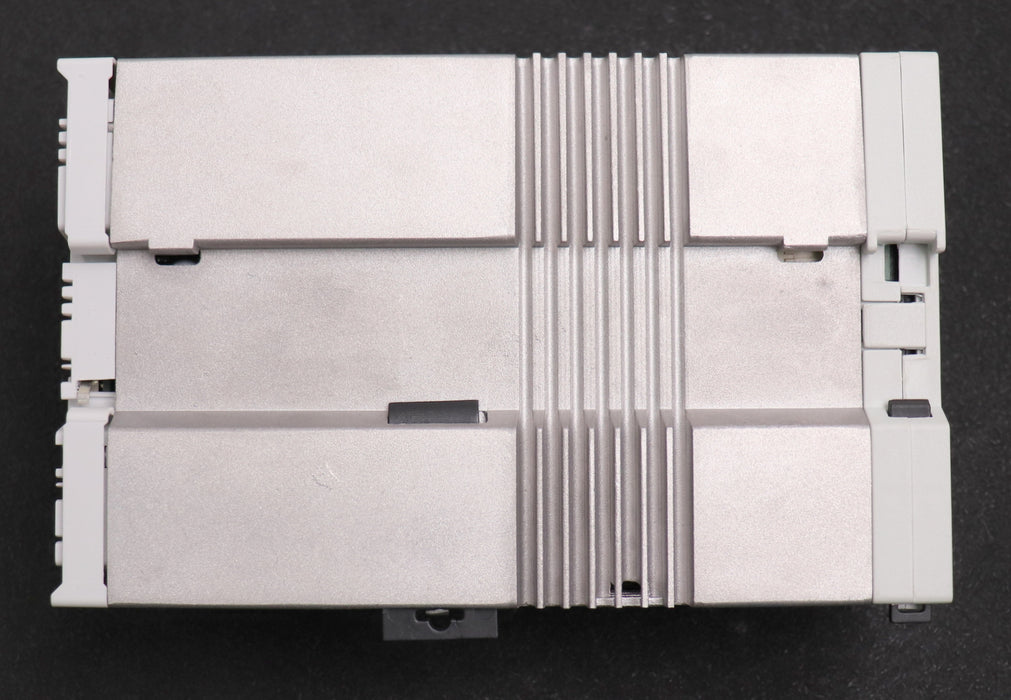 Bild des Artikels BOSCH-/-REXROTH-INDRACONTROL-NC-SPS-Steuerung-CML40.2-SP-330-NA-NNNN-NW