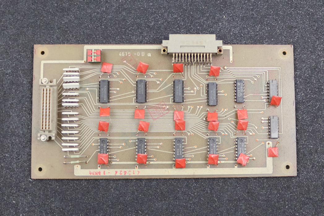 Bild des Artikels VEM-NUMERIK-RFT-DDR-Einschubplatine-413624-1-RFT-55003-Beschriftung-4615-0