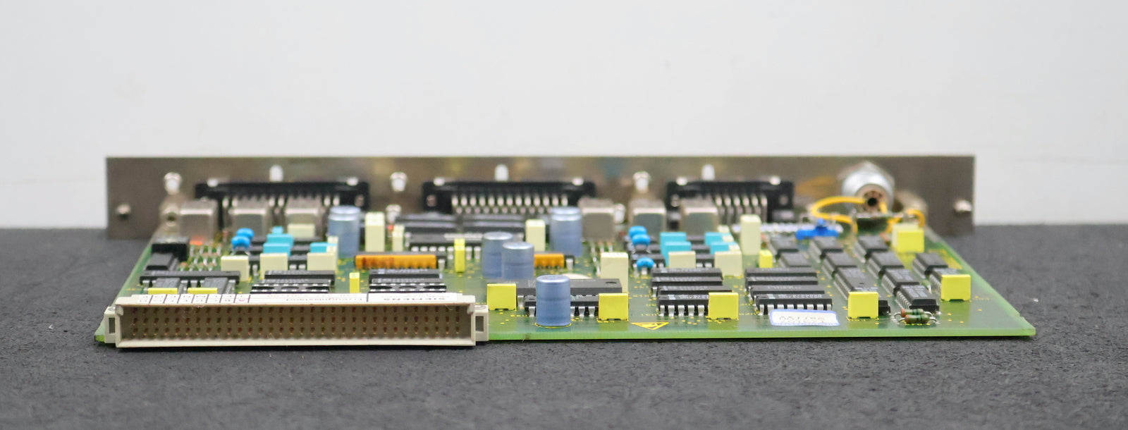 Bild des Artikels SIEMENS-SINUMERIK-Messkreiskarte-6FX1123-7AA02-E.Stand-A-gebraucht