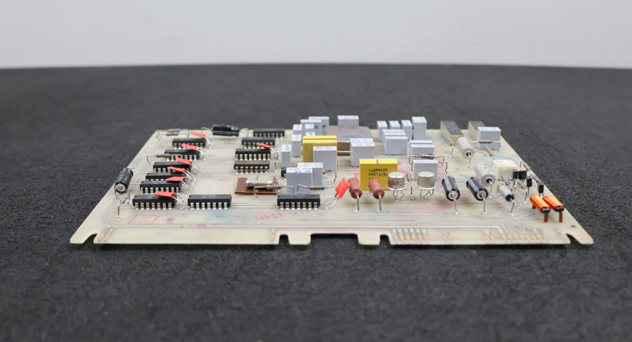 Bild des Artikels VEM-NUMERIK-RFT-DDR-Einschubplatine-413776-2-NKM-RFT-54968-Beschriftung-4644-1