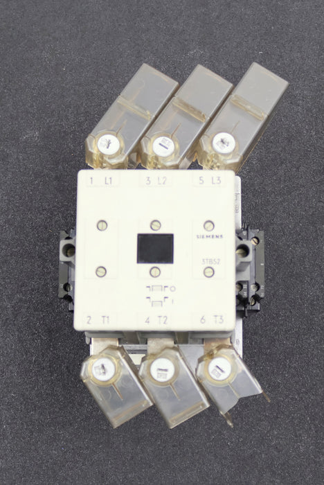 Bild des Artikels SIEMENS-132kW-Leistungsschütz-3TB52-3TB5214-0AM0-Spulenspannung-220VAC-50Hz