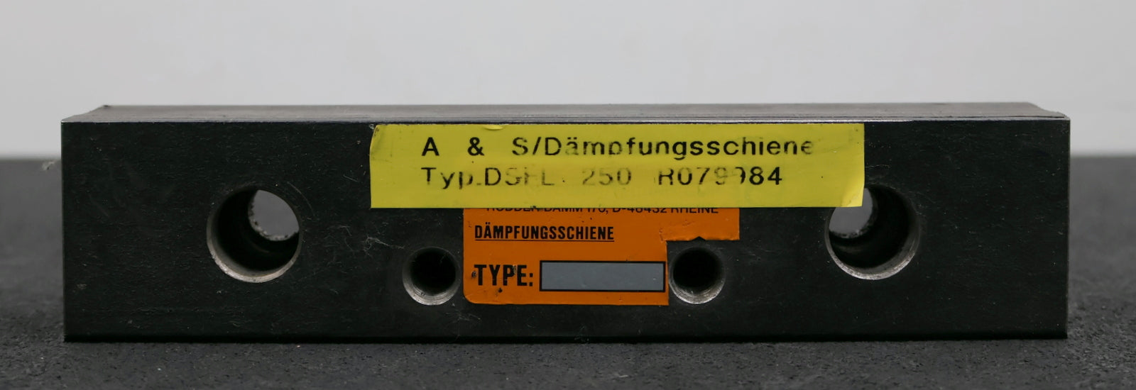 Bild des Artikels KTR-Dämpfungsschiene-DSFL250-Abmessungen-230x50x40mm-gebraucht