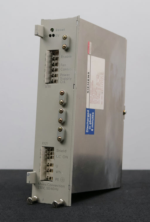 Bild des Artikels SIEMENS-Stromversorgung-Typ:-E230-G5/15-WRGD-E.Stand-A-230VAC-50Hz-5VDC/15A