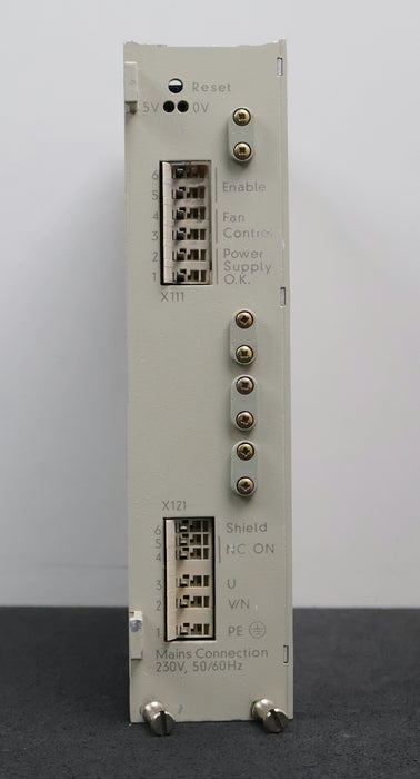 Bild des Artikels SIEMENS-Stromversorgung-Typ:-E230-G5/15-WRGD-E.Stand-A-230VAC-50Hz-5VDC/15A