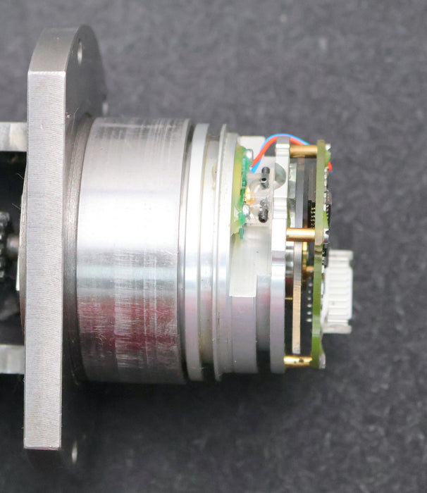 Bild des Artikels BALDOR-Servo-Motor-155.262.00-max.2500rpm-max.-180VDC-!-Beschreibung-beachten-!