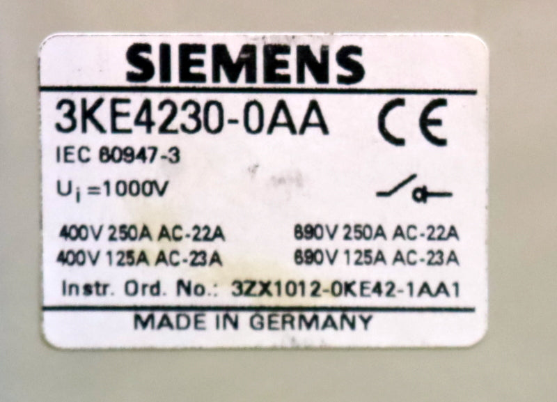 SIEMENS Lasttrennschalter 3KE4230-0BA 250A 3-polig U=690V mit Griff +8UC93 +3KX2