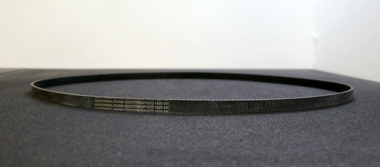 CONTITECH Zahnriemen Timing belt 5M Länge 1420mm Breite 15mm - unbenutzt