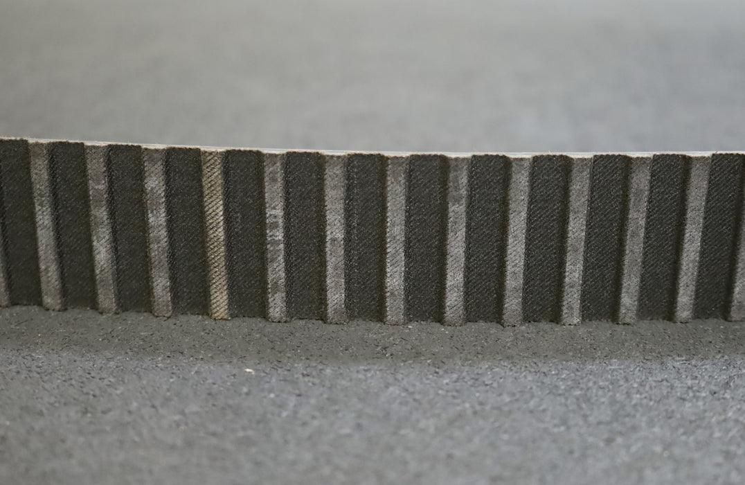 Bild des Artikels SIT-Zahnriemen-Timing-belt-630-H-Breite-38,1mm-Länge-1600,2mm-unbenutzt