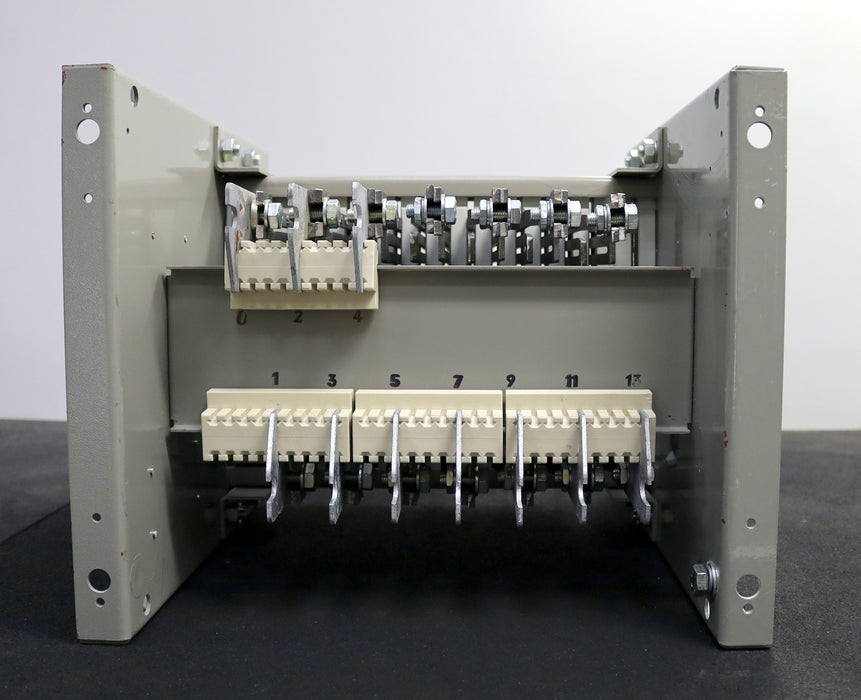 Bild des Artikels SIEMENS-Widerstandsgerät-3PR2-Typ-3PR2002-1K-1500V-1,17-Ohm-Resistor-unit