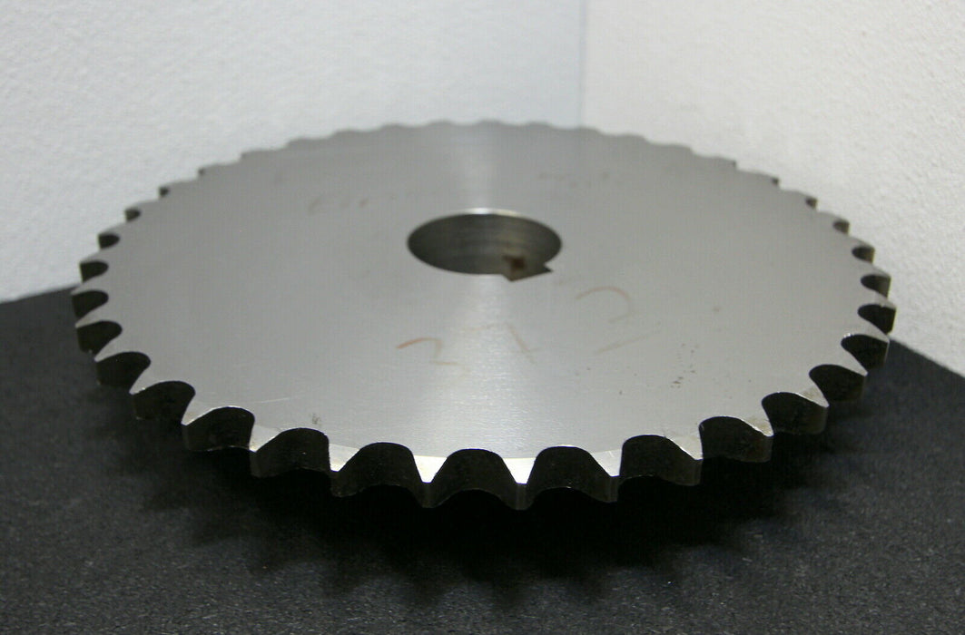 Kettenradscheibe mit einseitiger Nabe Chainwheel Teilung 3/4"x7/16" Z= 37