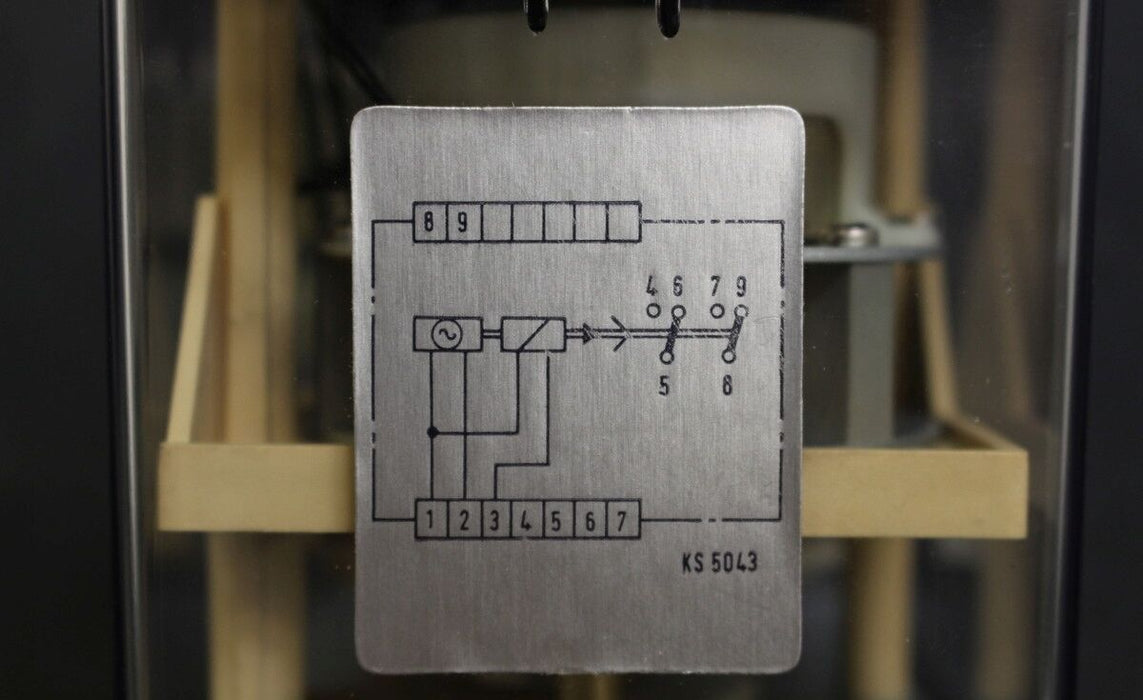 SCHLEICHER Zeitrelais MZA120 - 220VAC - Zeitbereich: 0,15-3min - 2 Wechsler