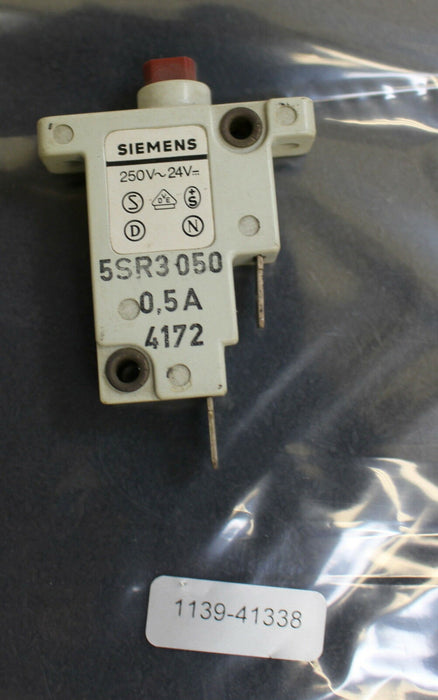 SIEMENS Überlastschalter 5SR3050 0,5A 4172 250VAC 24VDC