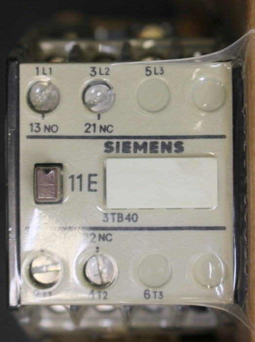 SIEMENS Schütz contactor 3TB4012-OAM0 Us = 220V 50Hz / 264V 60Hz