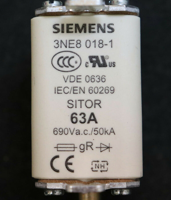 SIEMENS SITOR 3xSicherungseinsatz fuse-link 3NE3 018-1 63A 50kA 690VAC - gR