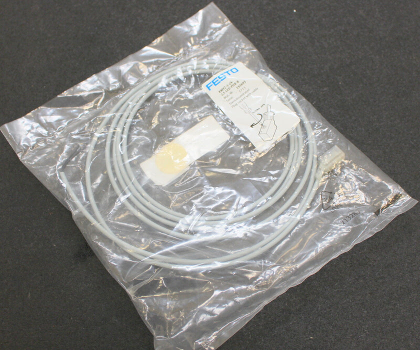 FESTO Steckdosenleitung KMYZ-3-24-2,5-LED-PUR-B Mat-Nr. 193693 Serie E713