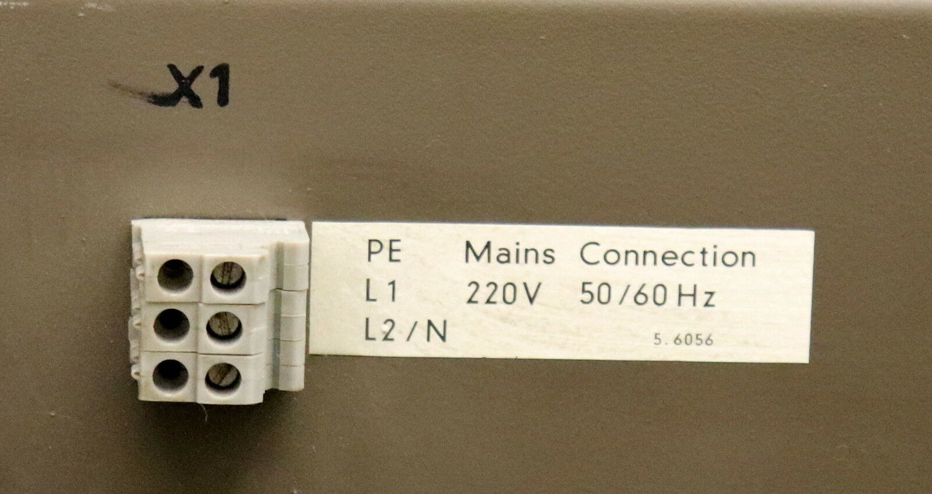 SIEMENS SINUMERIK 3FA4C 6FC3881-2KA-Z BGR-Träger 2 Zeiler mit 220V Lüftern