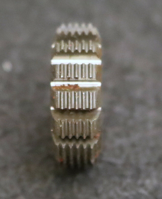 MIKRON Wälzfräser No. 72636 - Ø24x8xØ8mm 1gg. Rechts 15 Spanuten