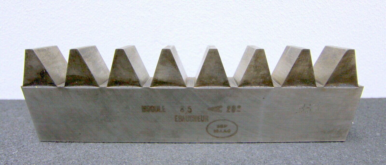 Hobelkamm rack cutter f. MAAG-Wälzhobelmaschinen m= 8,5 Angle 20° 215x20mm 8 Z.