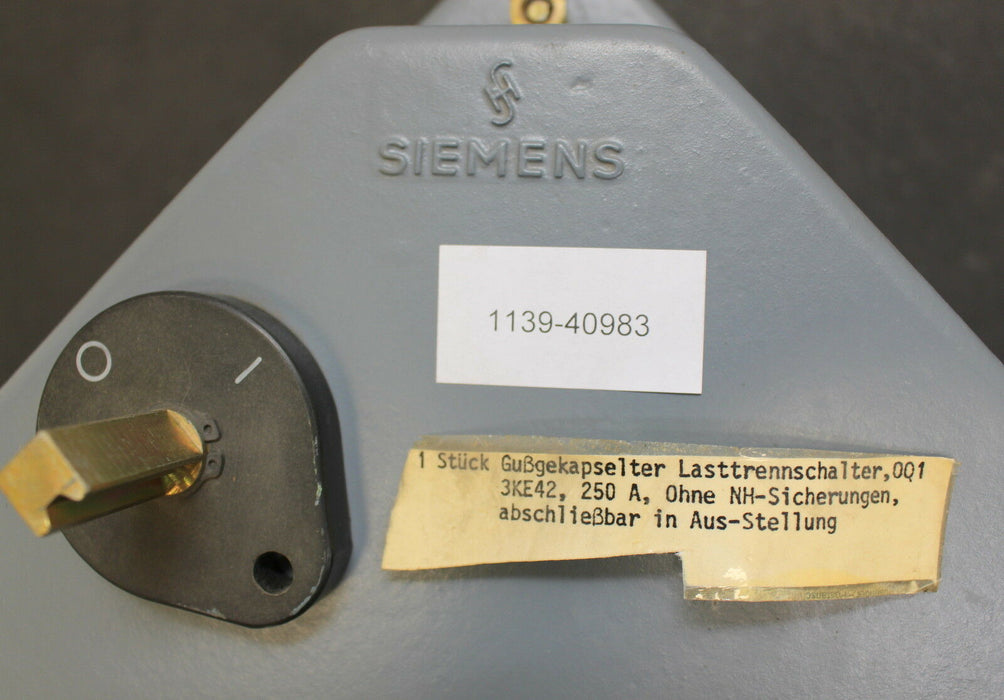 SIEMENS Gussgekapselter Lasttrennschalter 3KE 4232-3DA 0Q1 250A ohne NH-Sicher.