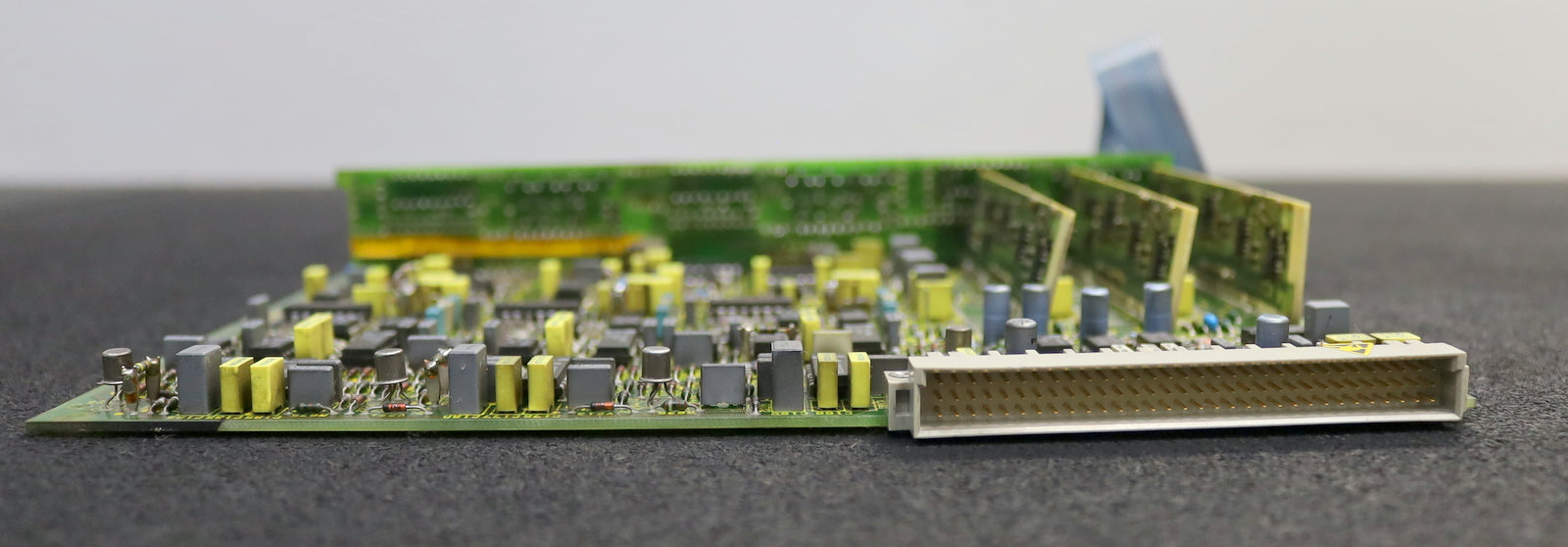 Bild des Artikels SIEMENS-SIMODRIVE-Control-Board-6RB2100-0NA01-Erzeugnisstand-VWX-+-6RB2100-0SA21