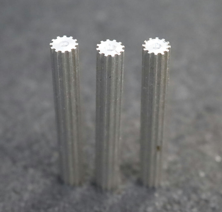 Bild des Artikels 3x-Aluminium-Zahnwelle-Toothed-shaft-MXL-12-Profil:-MXL-12-Zähne