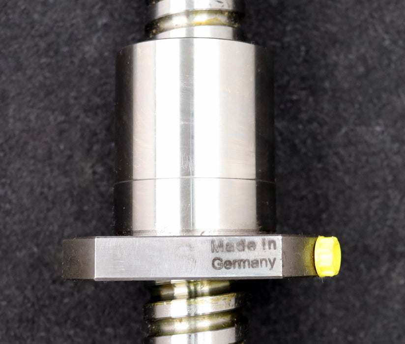 Bild des Artikels GEHRING-Kugelgewindetrieb-V24-262-338-Gesamtlänge-600mm-SpindelØ-32mm-unbenutzt