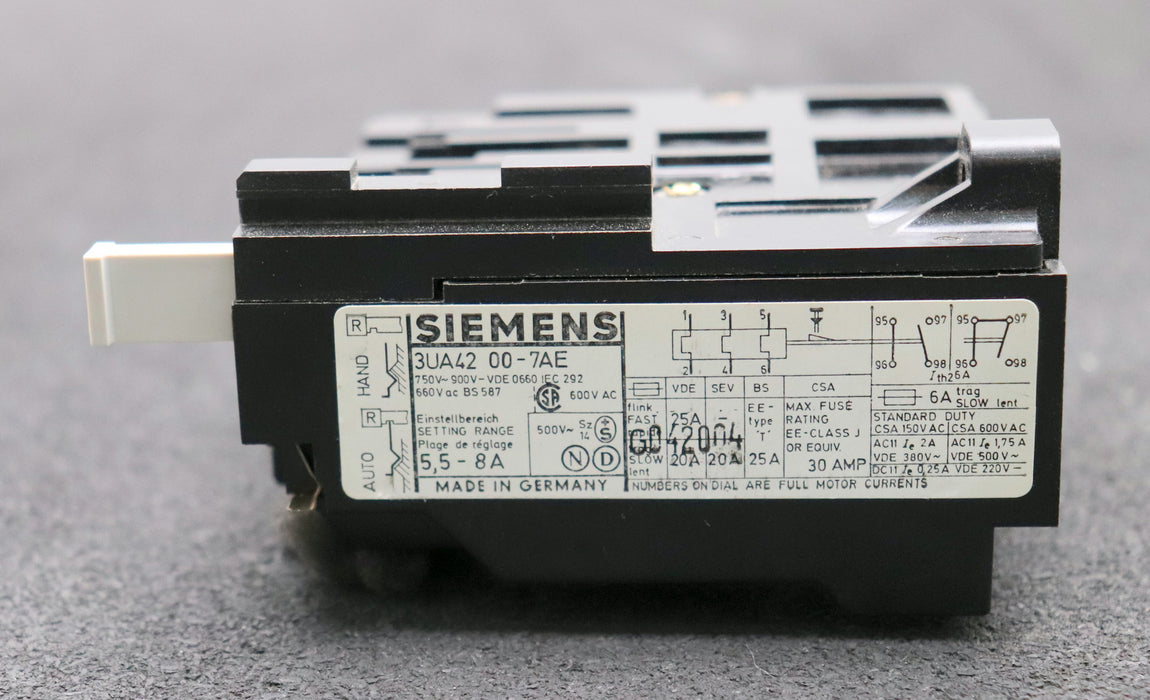 Bild des Artikels SIEMENS-Überlastrelais-3UA4200-7AE-5,5-8A-mit-Phasenausfallschutz-Typ:-3UA42