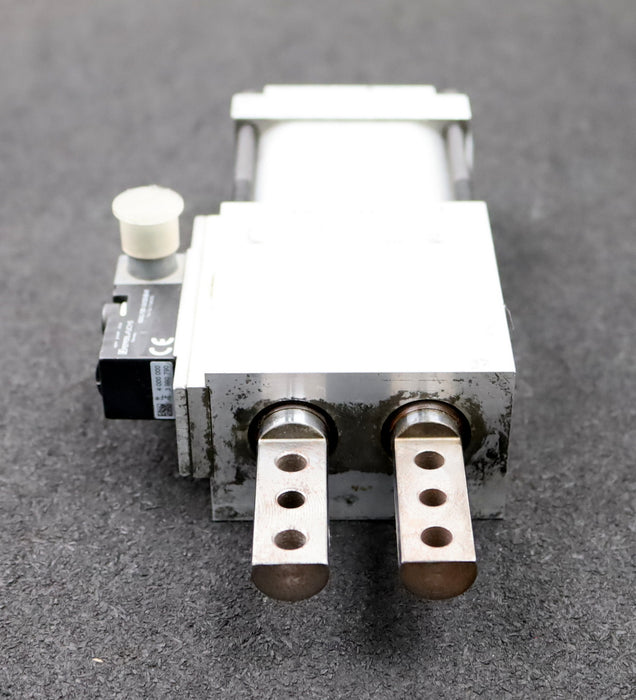 Bild des Artikels TÜNKERS-Pneumatischer-Stiftzieher-+-doppelter-Stange-SZK-40-A13-T12-KolbenØ-40mm