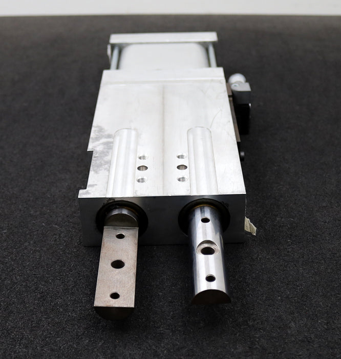 Bild des Artikels TÜNKERS-Pneumatischer-Stiftzieher-mit-doppelter-Stange-SZKD-63.1-T12-Hub-60mm