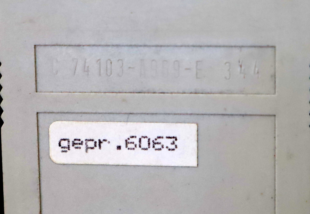 Bild des Artikels SIEMENS-Schutzschalter-TELEPERM-C74103-A969-E-344-CSL-SPR-Plug-Gehäuse-mit-4Pin