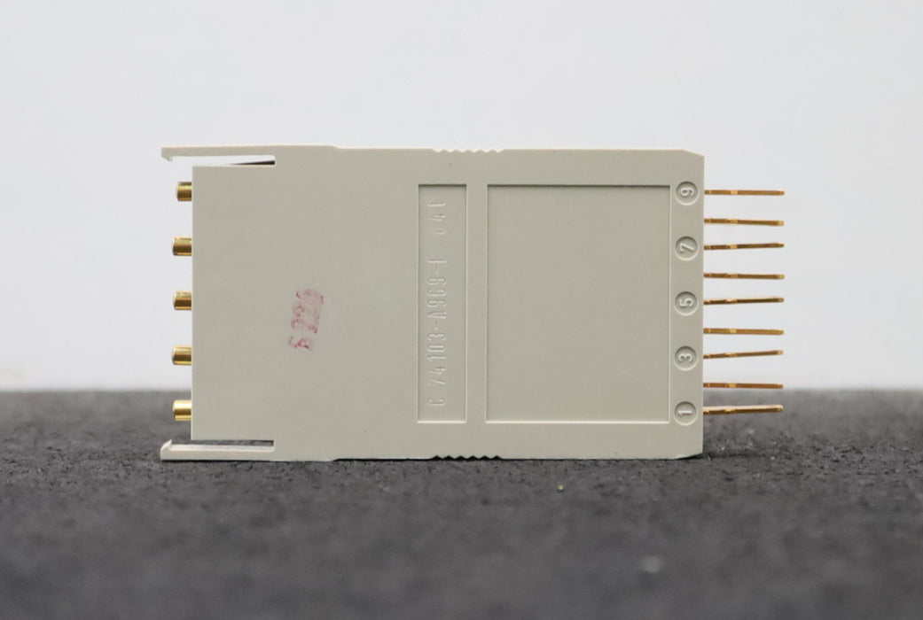 Bild des Artikels SIEMENS-Schutzschalter-TELEPERM-C74103-A969-E-046-CSL-SPR-Plug-mit-9Pin