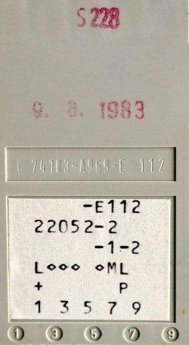 Bild des Artikels SIEMENS-Schutzschalter-TELEPERM-C74103-A969-E-112-CSL-SPR-Plug-mit-9Pin