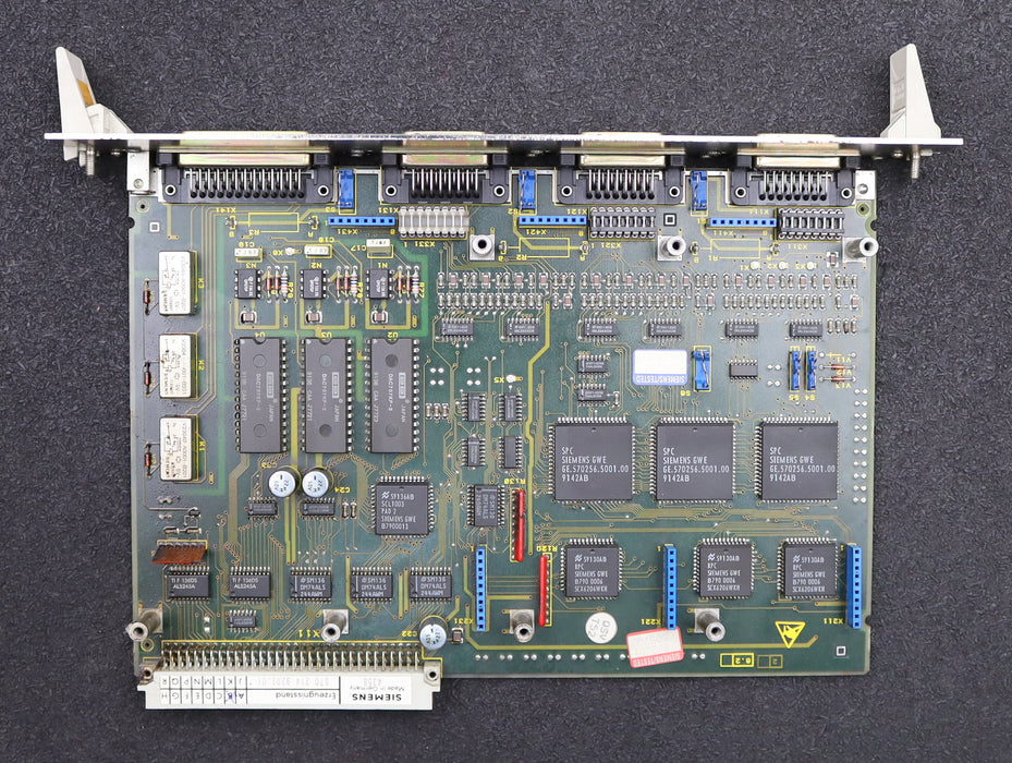 Bild des Artikels SIEMENS-Servo-Interface-Module-6FX1121-4BF02-570-214-9202.01-E.Stand-B