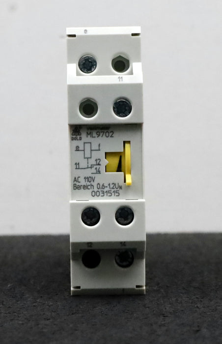 Bild des Artikels DOLD-Spannungswächter-ML9702.11-110VAC-50-60Hz-250VAC-2A-unbenutzt-in-OVP