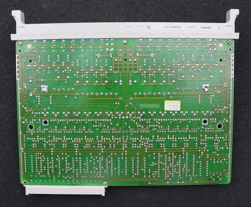 Bild des Artikels SIEMENS-SIMATIK-S5-Digitalausgabe-6ES5444-3AA11-Version-02-unbenutzt-in-OVP