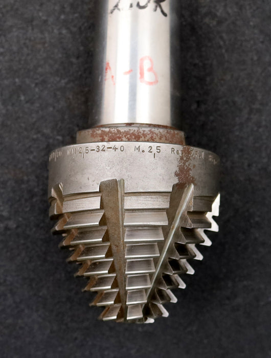 Bild des Artikels KLINGELNBERG-Palloid-Wälzfräser-m=-2,5-EGW-20°-Zahnform-I-1gg.-Rechts-Ø-30x82mm