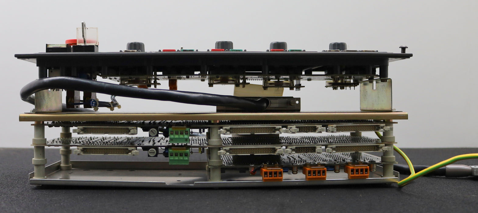 Bild des Artikels SIEMENS-Maschinensteuertafel-+-I/O-Modul-Tafel-810-M-5-Achsen-6FC3478-3EF20