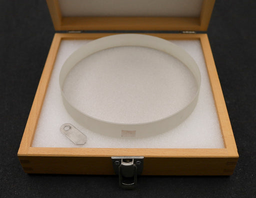 Bild des Artikels HAHN-&-KOLB-Planglasscheibe-Ø-150mm-Dicke-41,1mm-Best.Nr.-4110-150-in-Holzetui