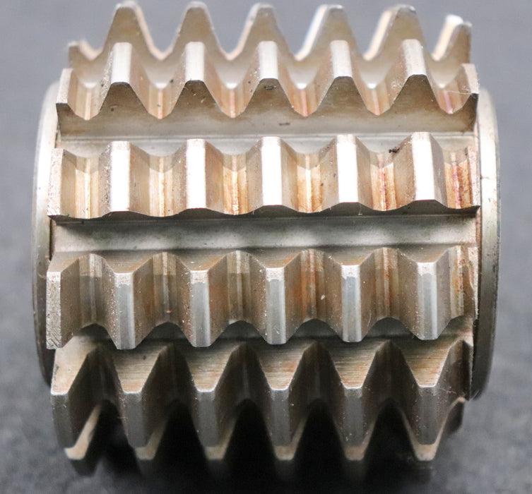 Bild des Artikels PWS-Zahnrad-Wälzfräser-gear-hob-m=-3,5mm-20°-EGW-BPII-nach-DIN-3972-Ø80x71xØ32mm