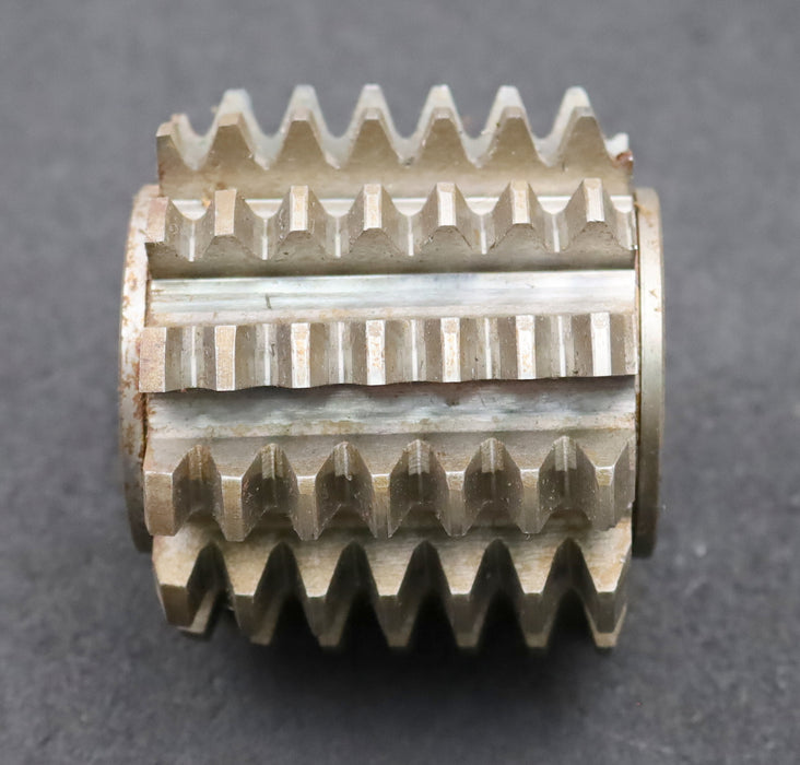 Bild des Artikels PWS-Zahnrad-Wälzfräser-m=-3,0mm-EGW-20°-BPII-nach-DIN-3972-mit-LKN-Ø80x72xØ32mm