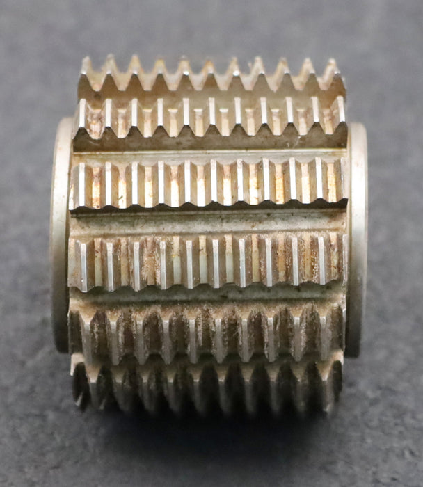 Bild des Artikels PWS-Zahnrad-Wälzfräser-m=-1,5mm-EGW-20°-BPIII-DIN-3972-Ø71x58xØ27mm-LKN