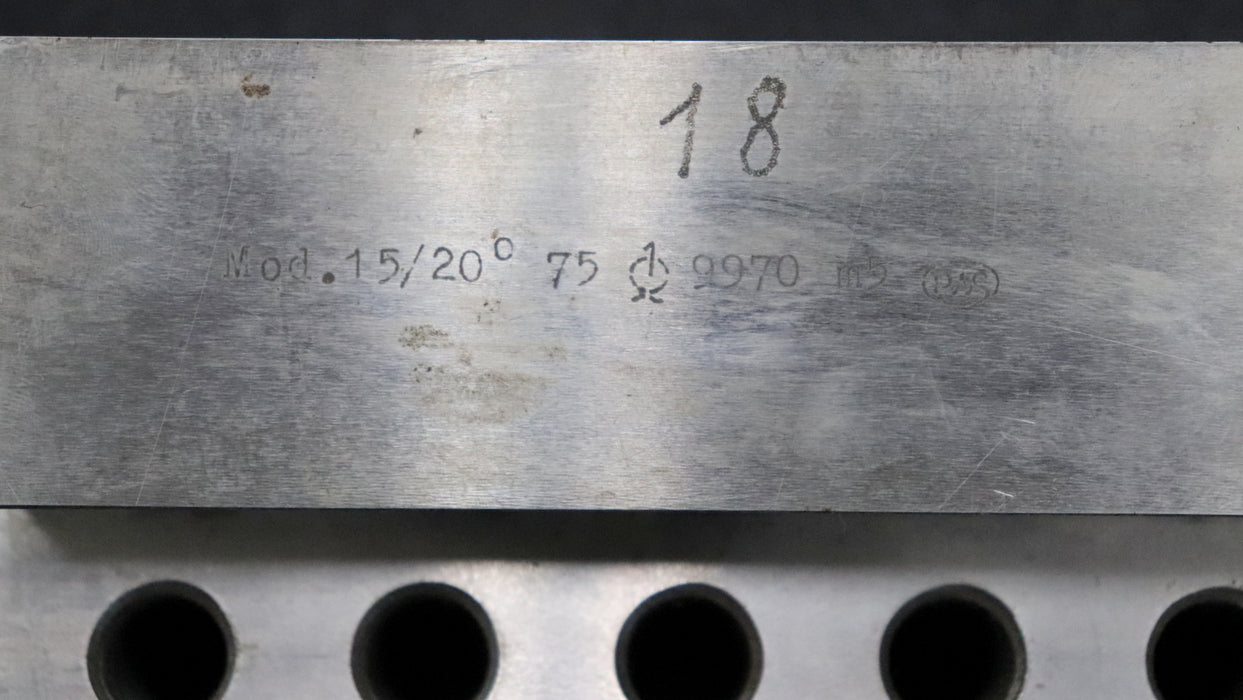 Bild des Artikels PWS-1-Satz-Hobelstähle-Kegelradhobelmaschine-75KH-m=-15-Nutzlänge-133mm-EGW-20°