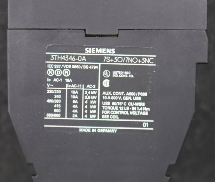 Bild des Artikels SIEMENS-Hilfsschütz-3TH4346-0AG2-Spulenspannung110V-50-60Hz-unbenutzt-in-OVP