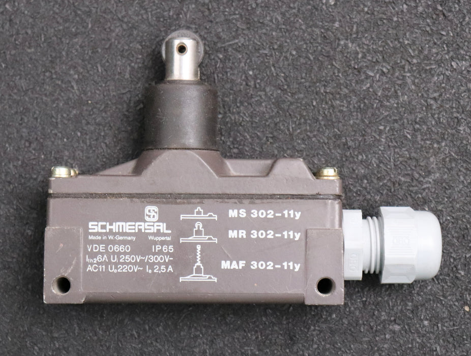 Bild des Artikels SCHMERSAL-Positionsschalter-Typ-MR-302-11Y-300VDC-250/220VAC-6/2,5A-IP65