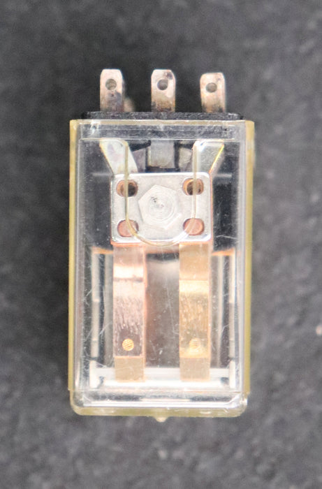 Bild des Artikels SIEMENS-6x-Relais-V23154-D0717-B110-12VDC-gebraucht