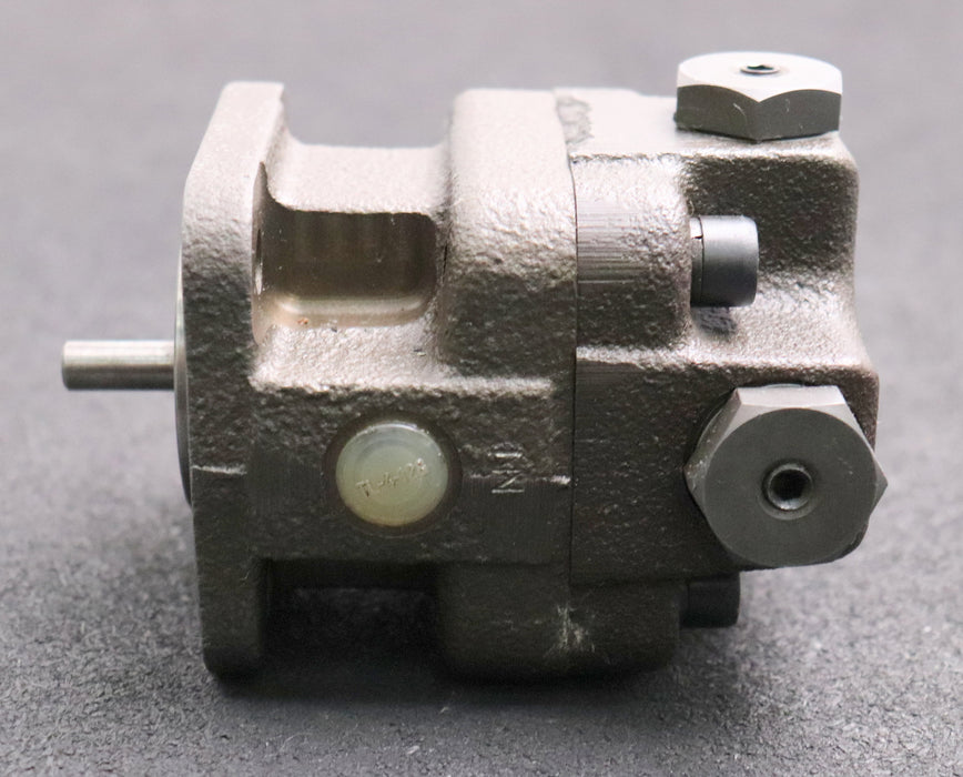 Bild des Artikels ECKERLE-Zahnrad-Förderpumpe-IPL3-2,8-2-Volumenstrom-2,8cm³/Rev.-Flansch-81x77mm